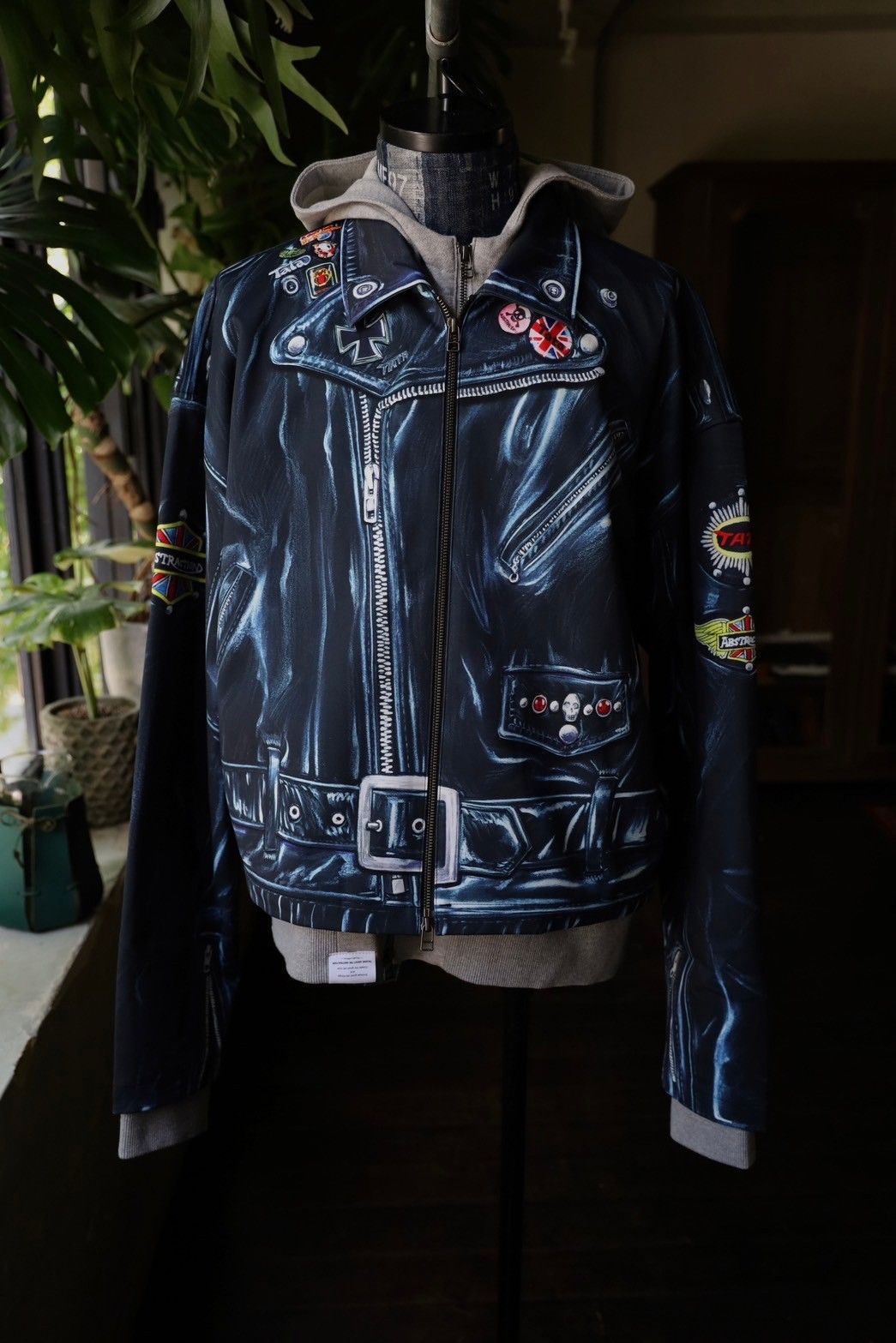 トーキングアバウト ジ アブストラクション 絵画PRINT LAYERED PARKA(NPT-J-003A)