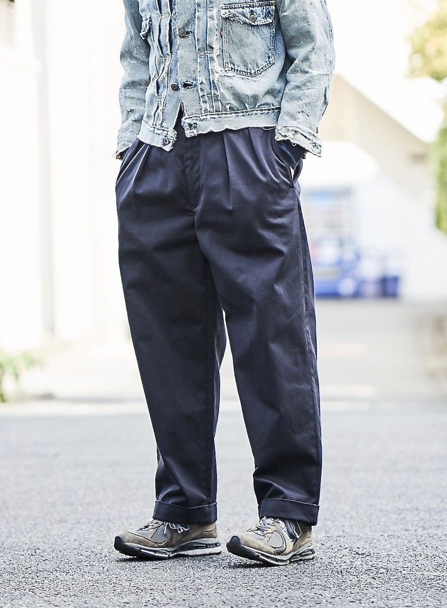 直営通販サイト TapWater Cotton Chino Tuck Trousers NAVY | artfive