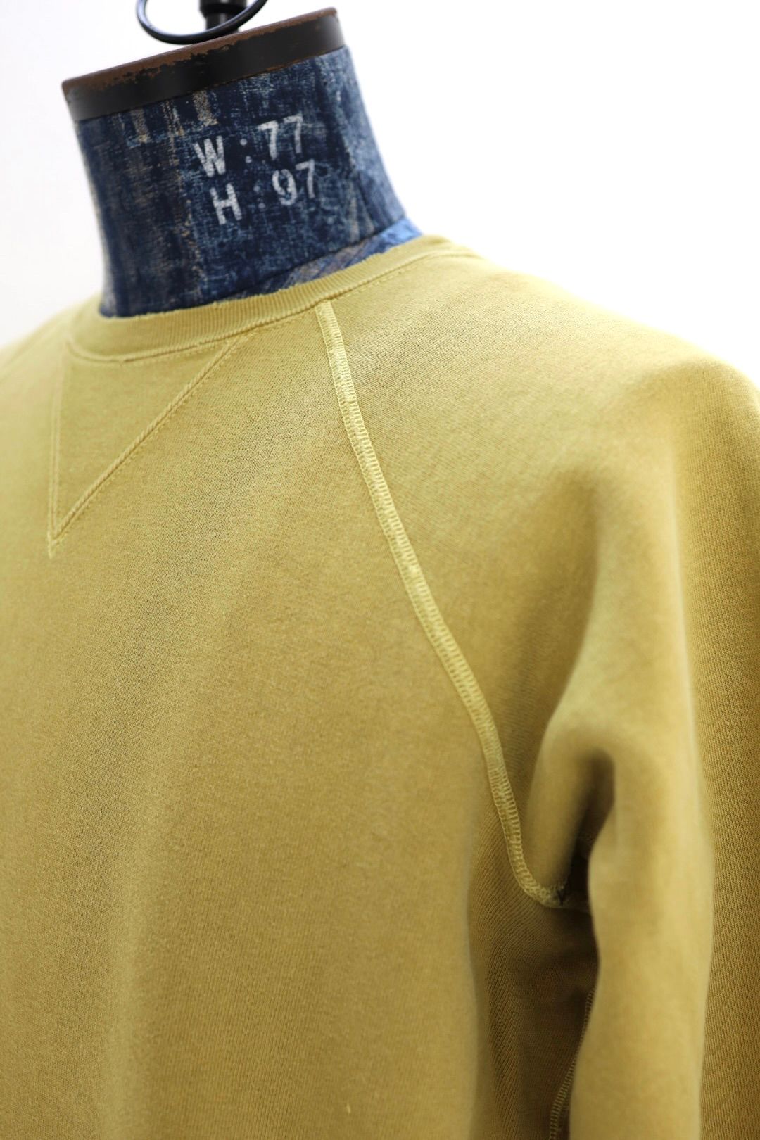 アプレッセ 2026 STYLE1 Vintage Double V Sweatshirt (26SAP-05-17)GOLD☆2月7日(土)発売！