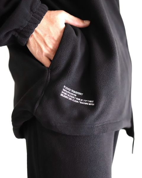 ReFresh!Service. リフレッシュサービス FLEECE TRACK SUITスタイル