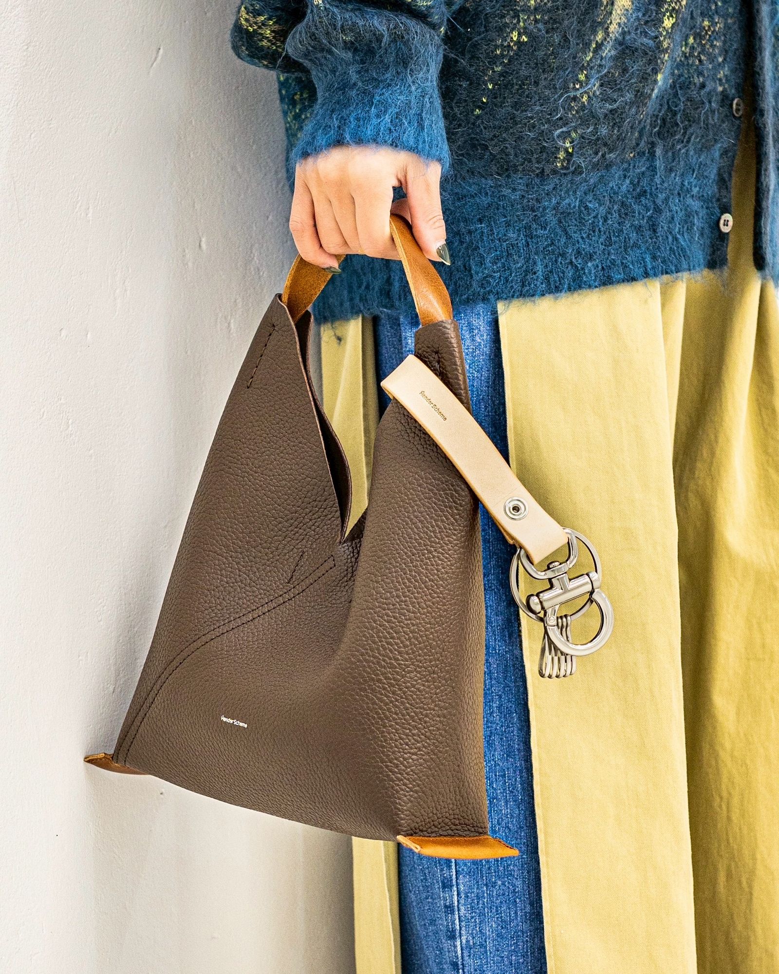 エンダースキーマ キーホルダー  key flock(qn-rc-kha)natural☆12月6日(土)発売！