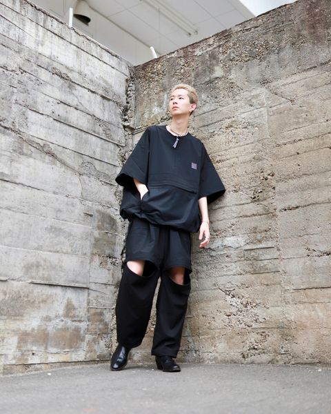 S.F.C 23SS HALF ZIP NYLON SHIRT"BLACK"スタイル
