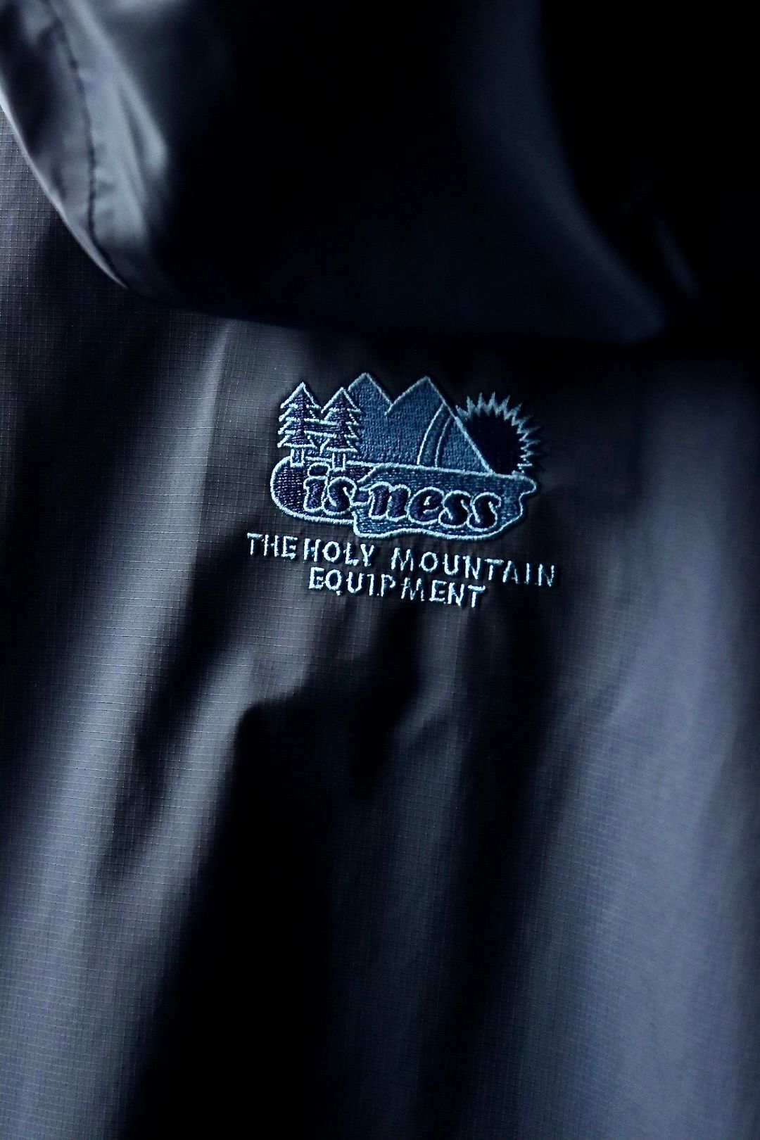 is-ness イズネス24SS 3-LAYER TRANSFORMABLE JACKET(1006SSJK01)NAVY