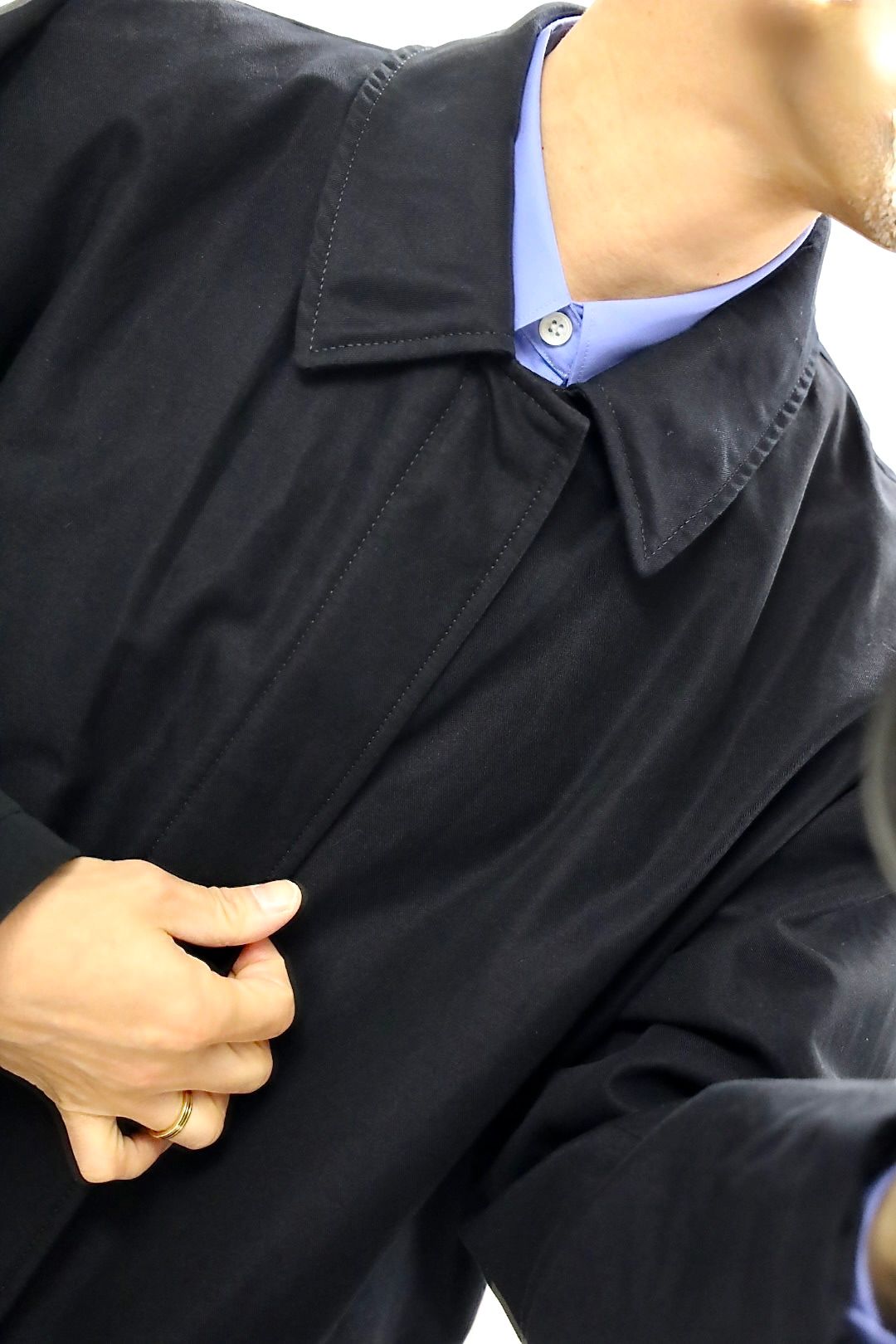 コムデギャルソンオム26SS 綿麻強撚サージステンカラーコート(HQ-C001-051)NAVY☆新作発売！