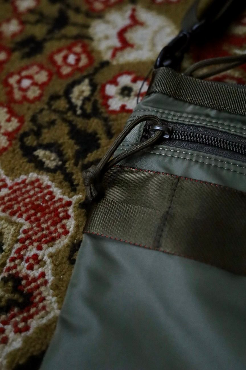 コムデギャルソンオム バッグ BRIEFING W-NAME REVERSIBLE SACOCHE(HR-K209-051)KHAKI×KHAKI☆10月2日(金)発売！