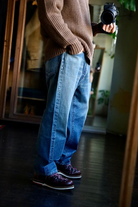 A.PRESSE No.22 Washed Wide Denim Pantsスタイル