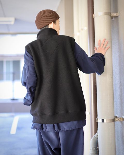 CANADA GOOSE カナダグース Mersey Vest Kind Fleeceスタイル