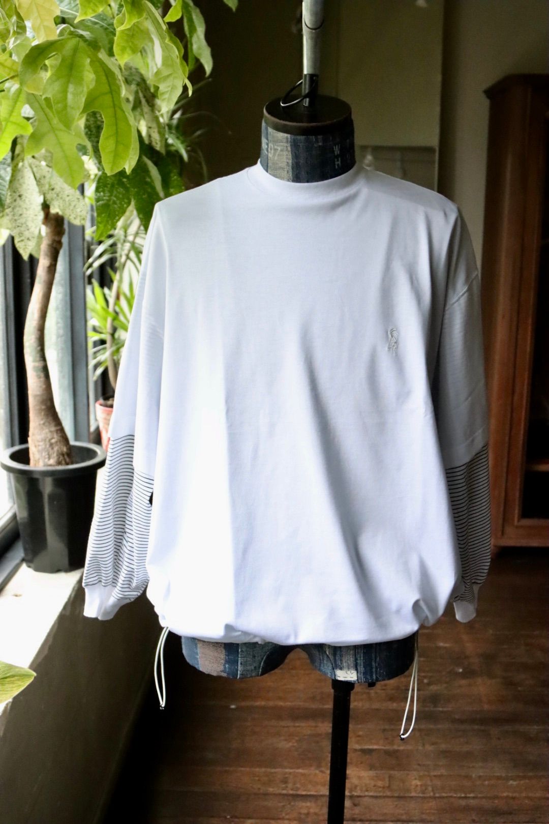 イズネス25AW BALLOON LAYERED LONG SLEEVE T SHIRT(1007AWCS02)WHITE×NAVY border