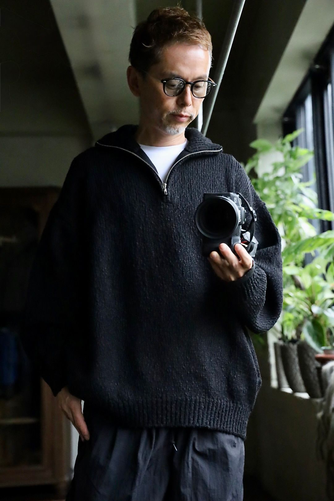 グラフペーパー Cotton Wool Slub Oversized Half Zip Knit(GU263-80603)BLACK