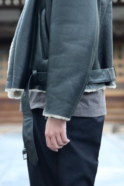 YOKE DETACHABLE COLLAR BOMBER JACKET style.2021.10.17.