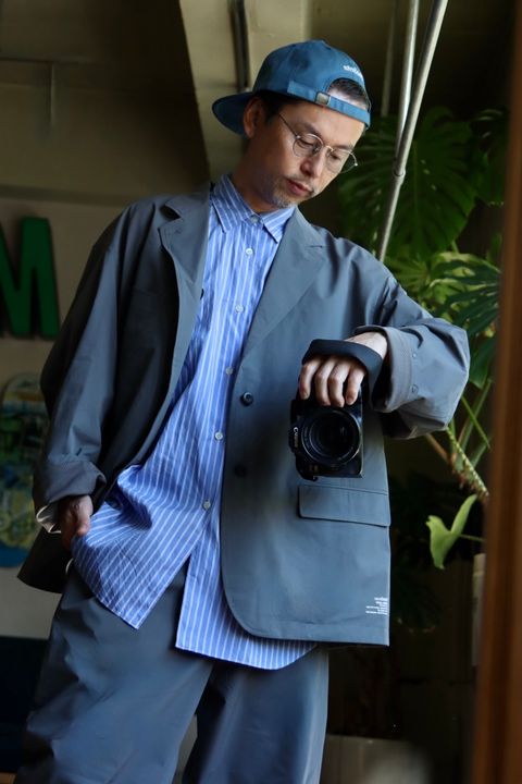 FreshService × HOUYHNHNM “EDITOR’S JACKET” & “EDITOR’S TROUSERS”GRAYスタイル