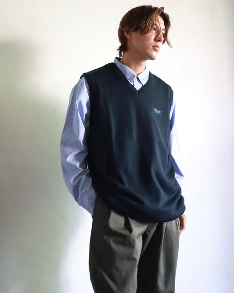 SEDAN ALL-PURPOSE 23FW TECH LOGO KNIT VESTスタイル