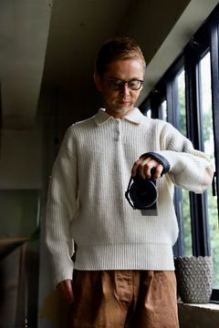 MARKAWARE 26AW RIBBED POLO COLLAR JUMPER"NATURAL WHITE"スタイル