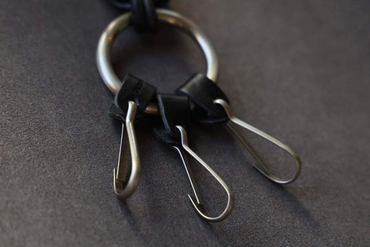 エンダースキーマ 26ws キーホルダー not army key flog(qn-rc-nak)black