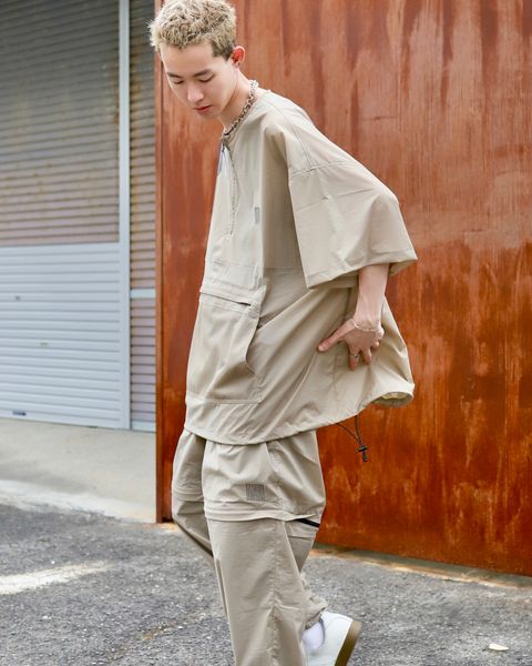 S.F.C 23SS HALF ZIP NYLON SHIRT"BEIGE"スタイル