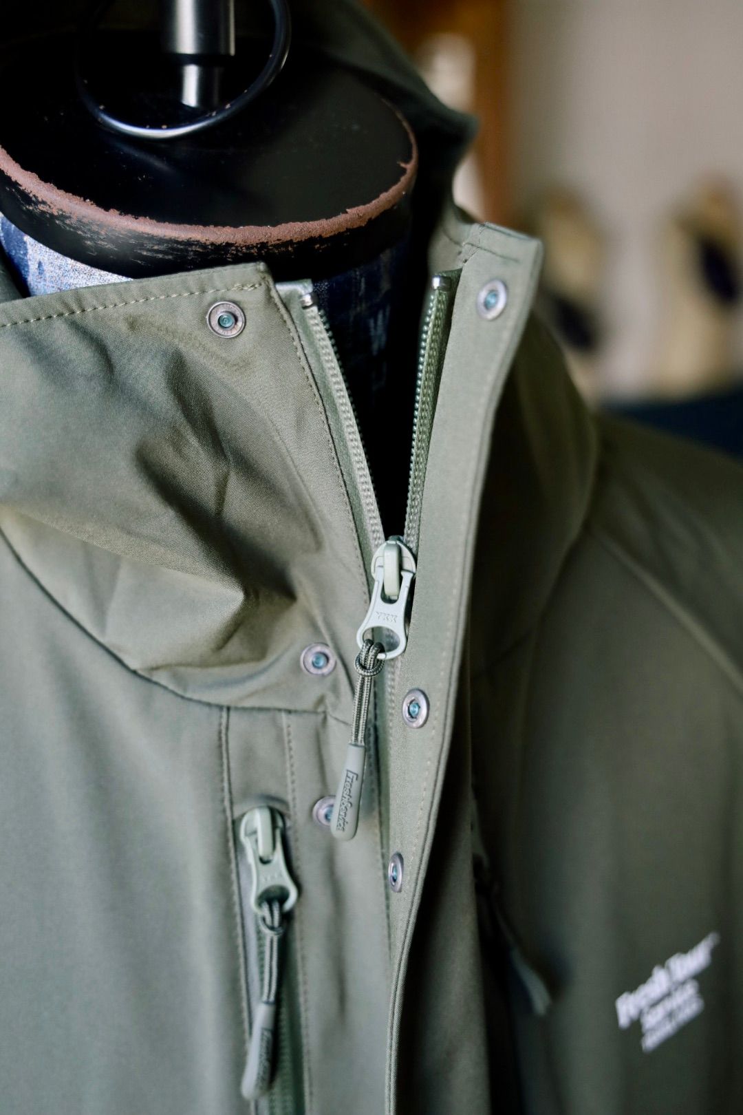 フレッシュサービス  WATERPROOF TACTICAL SHELL(FSC253-30075) KHAKI★8月16日(土)発売！