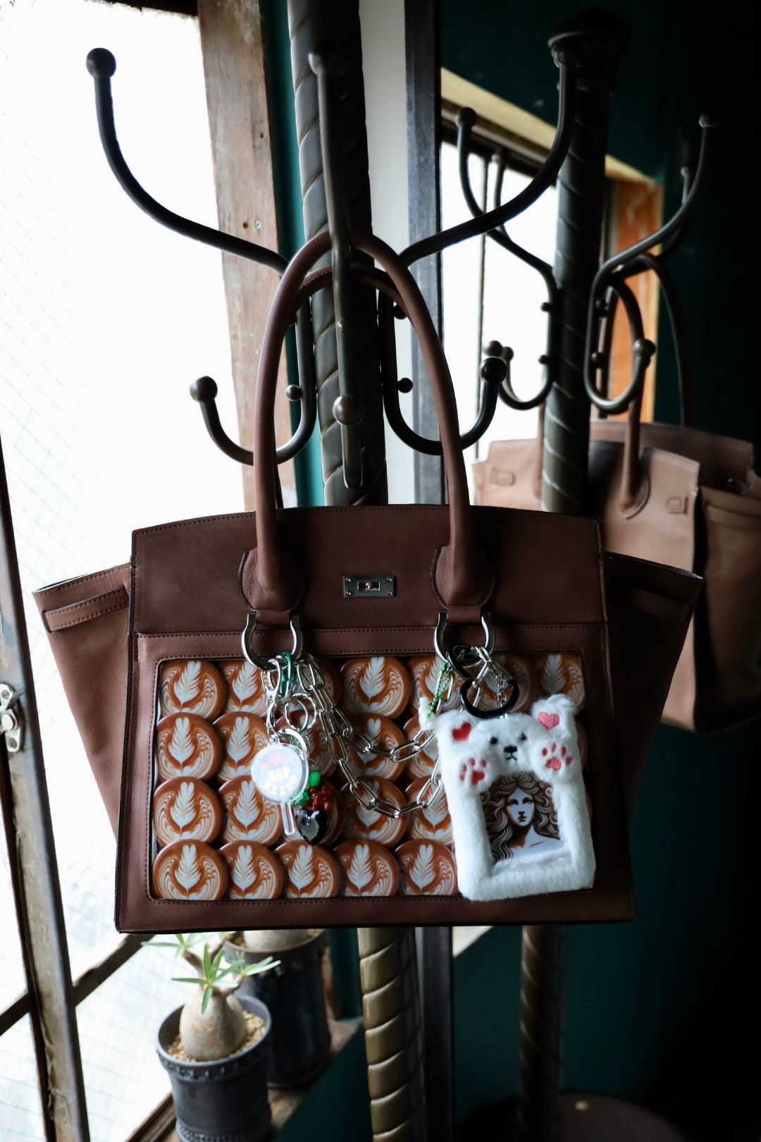 doublet 25AW BREW-DYED LEATHER "ITA" BAG(25AW82BG67)COFFEE☆7月12日(土)発売！