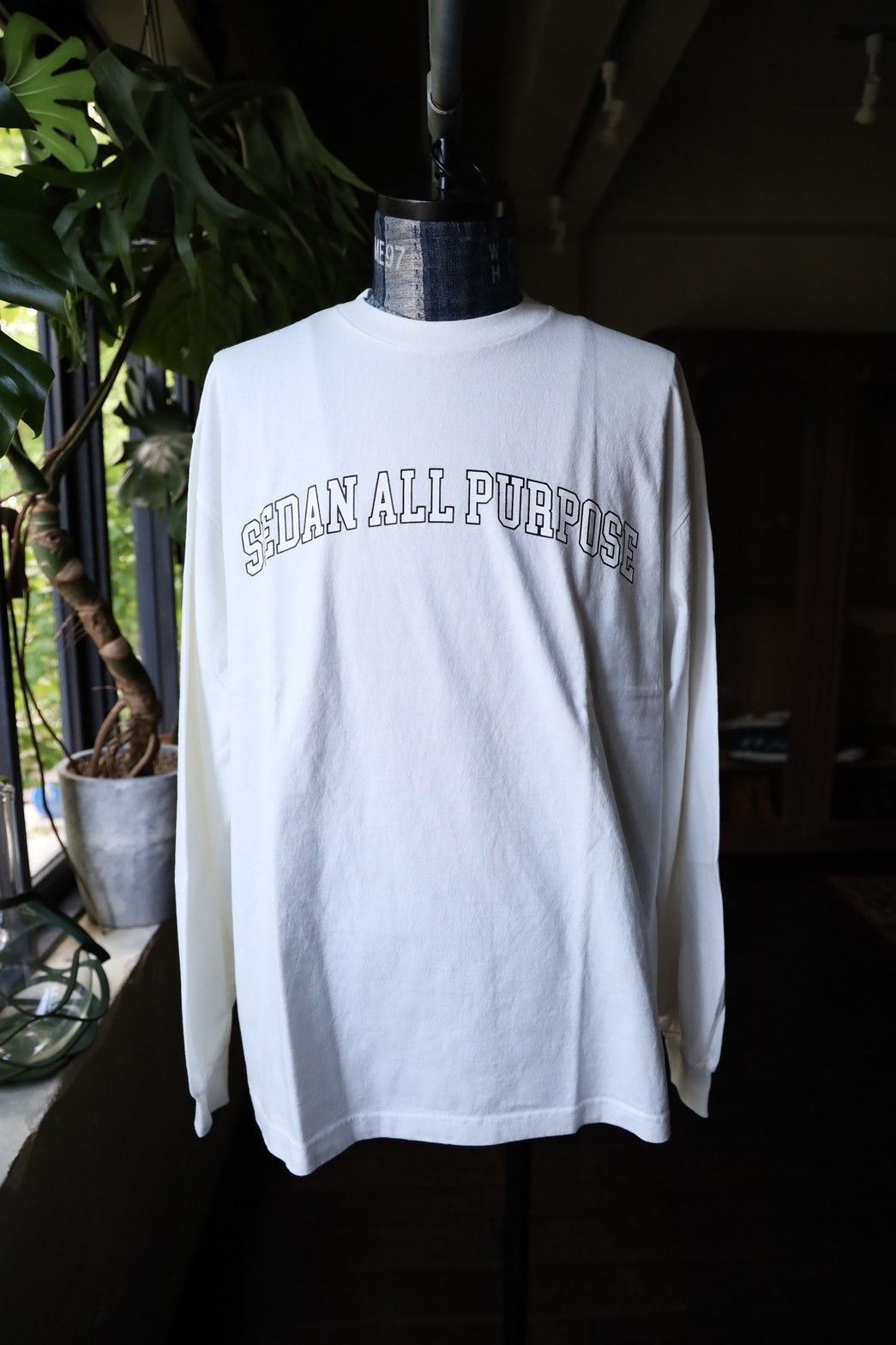 セダンオールパーパス FW24 Arch Logo L/S Tee(SD24F-CT01)Off☆8月10日(土)発売！