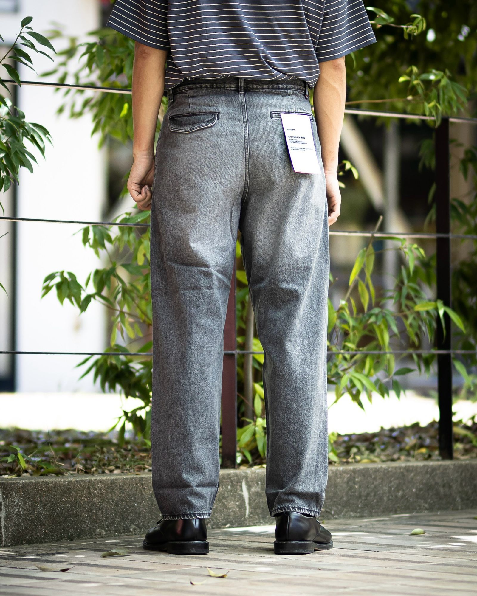 Graphpaper - グラフペーパー Selvage Denim Two Tuck Tapered Pants
