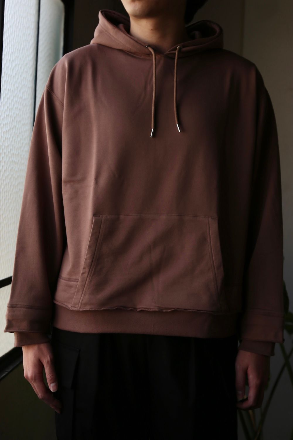 YOKE IRESIZED WIDE HOODIE(YK21SS0218CS) ※2月20日発売 style.2021.2