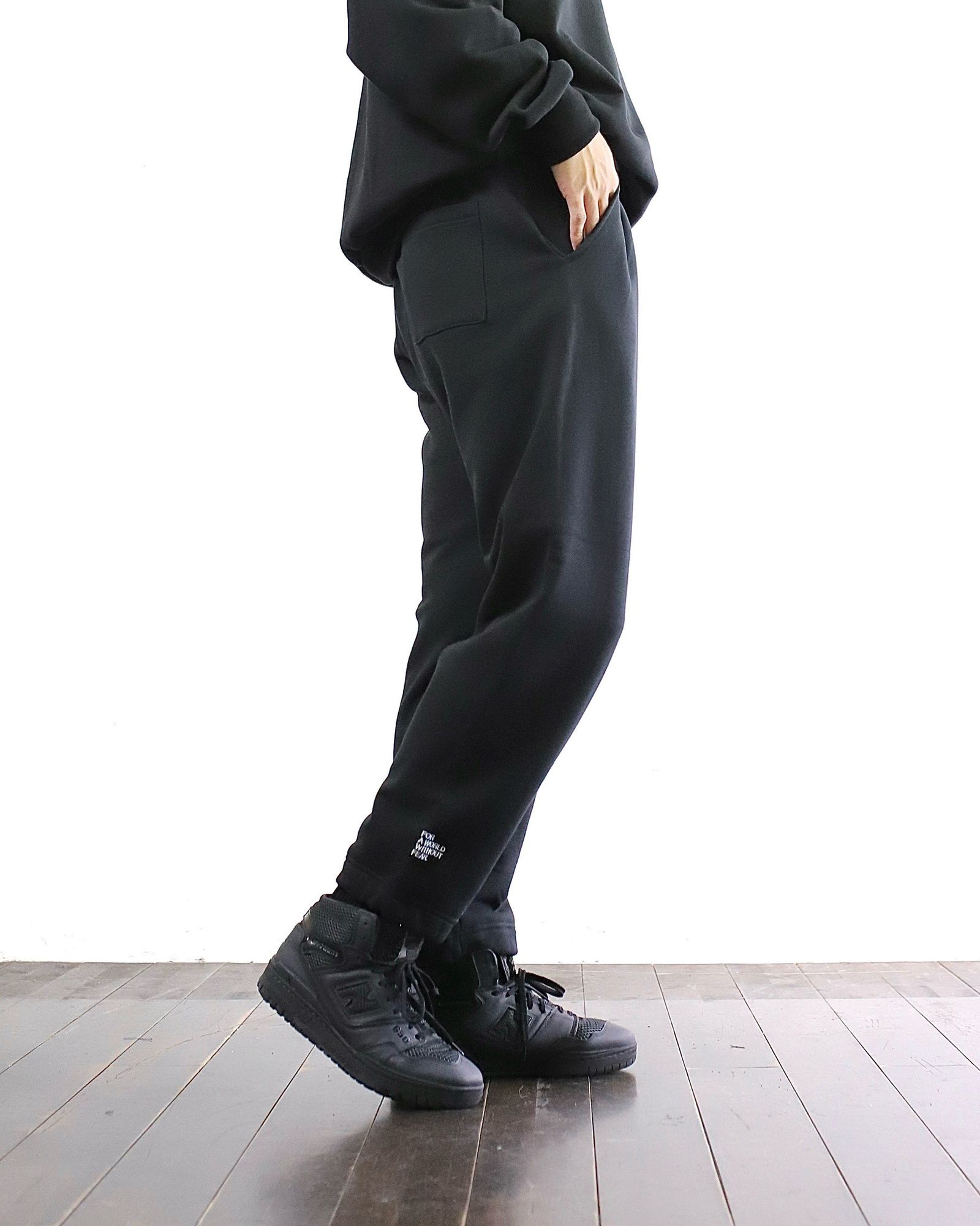 VIBTEX for FreshService 24SS  SWEAT CREW NECK PULLOVER(BLACK) style 2024.5.17