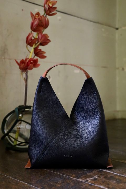 エンダースキーマ バッグ triangle bag(wt-rb-trb)black☆12月6日(土)発売！