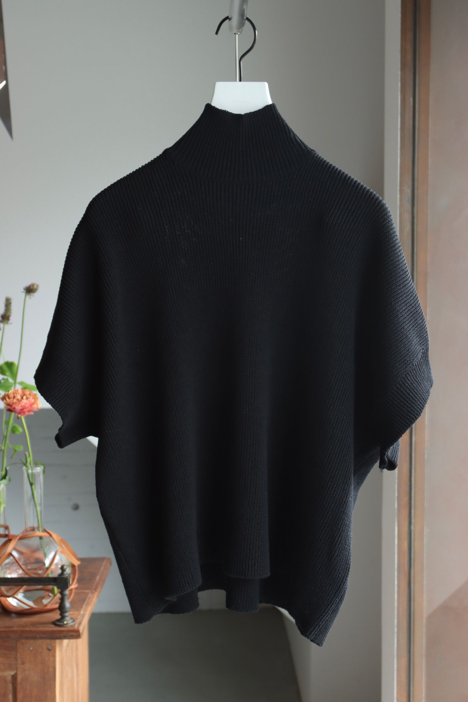 Graphpaper 25SS WOMENS Linen Solotex S/S Mock Neck Knit(GL251-80060)BLACK
