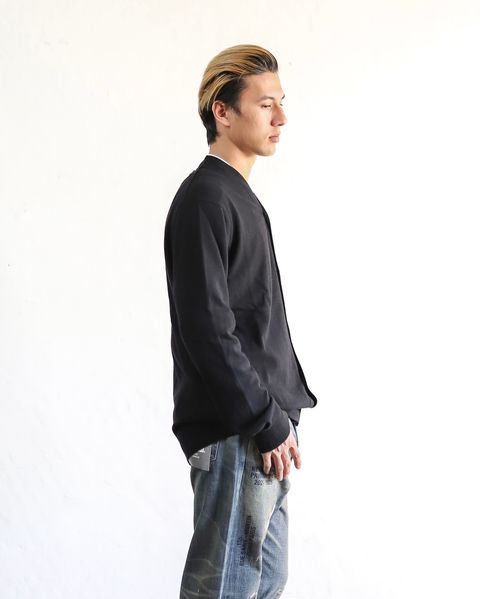 PLAY COMME des GARCONS V-NECK CARDIGAN  スタイル