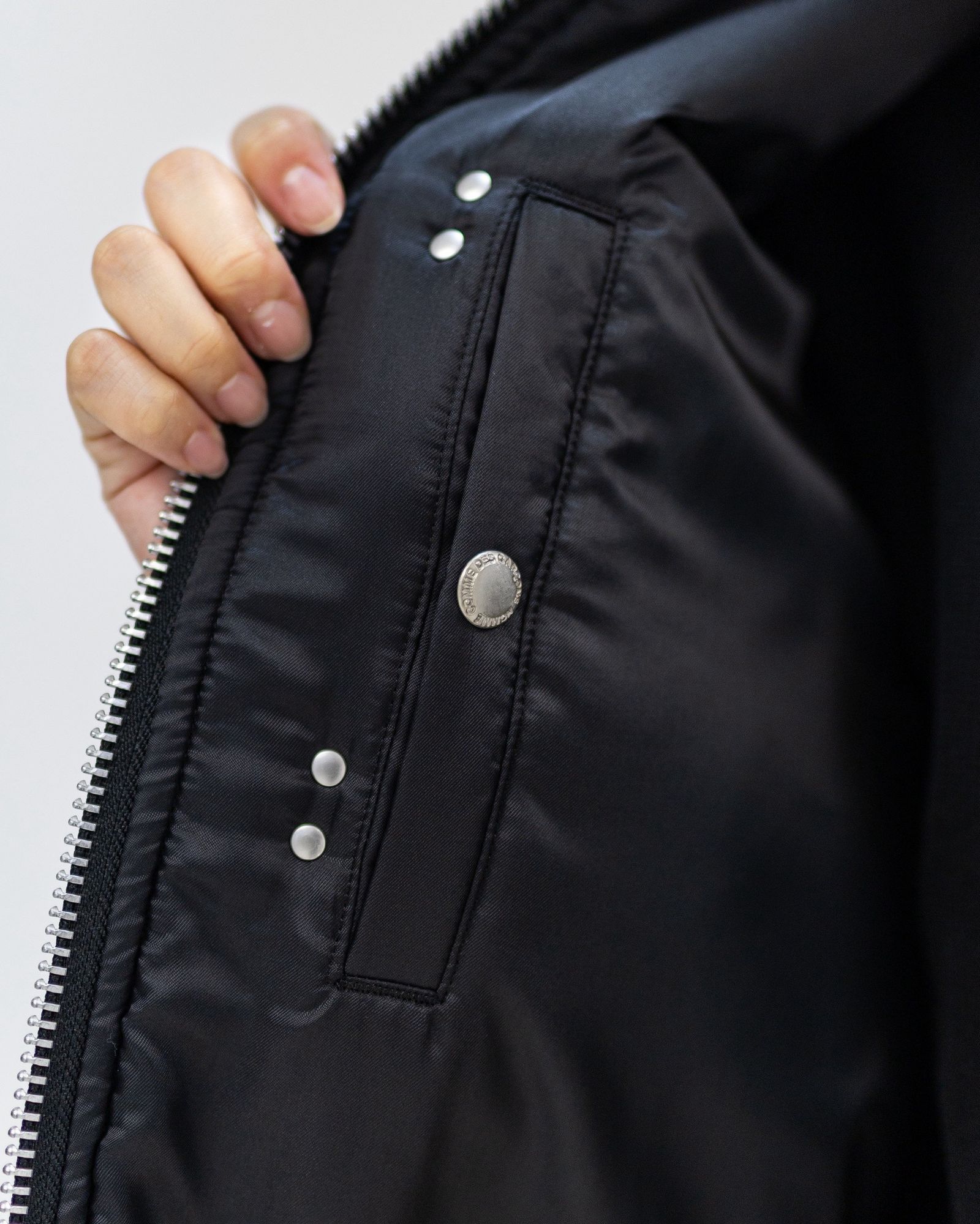 COMME des GARCONS HOMME ツイルフックミリタリージャケット STYLE 2025.09.17