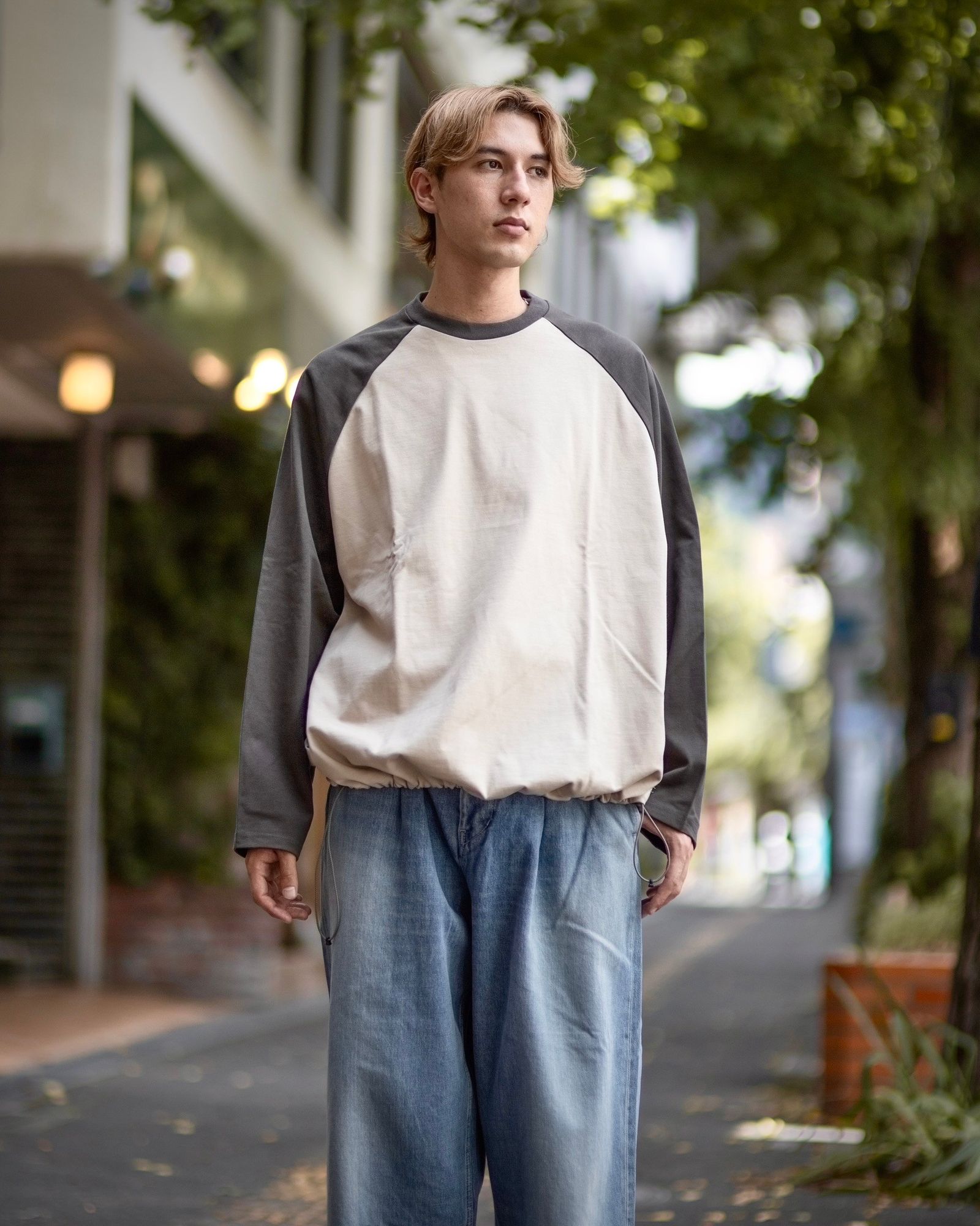 イズネス BALLOON RAGLAN LONG SLEEVE T SHIRT style