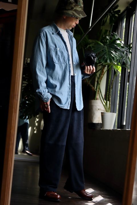 A.PRESSE 23AW Suede Trousers"NAVY"スタイル