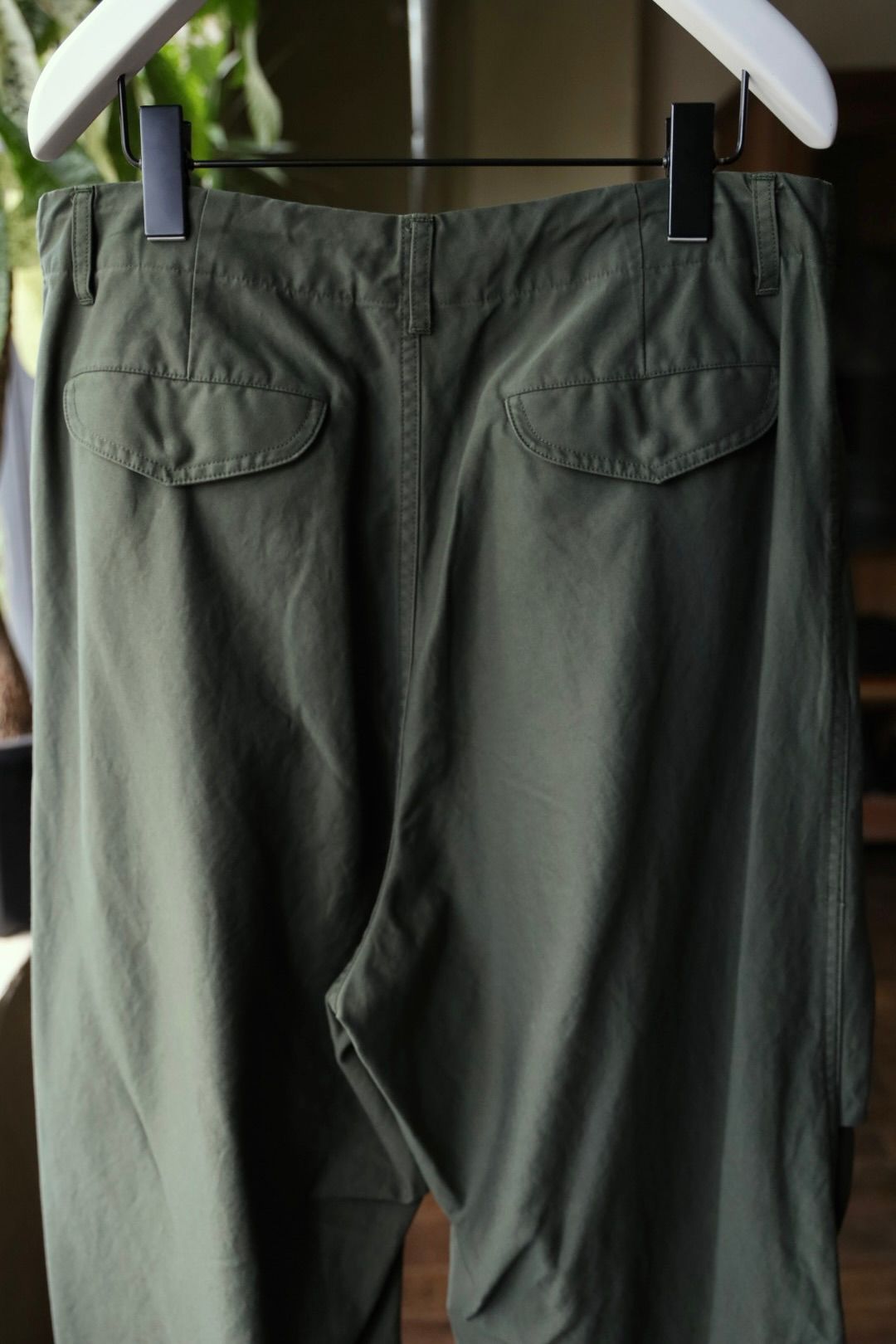 グラフペーパー 25AW Cotton Cupro Back Satin Military Pants(GM253-40345)GREEN☆9月6日(土)発売！