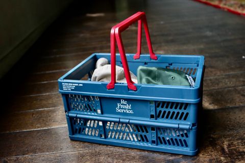 FreshService MICRO TYPEWRITER CARGO SHORTSスタイル