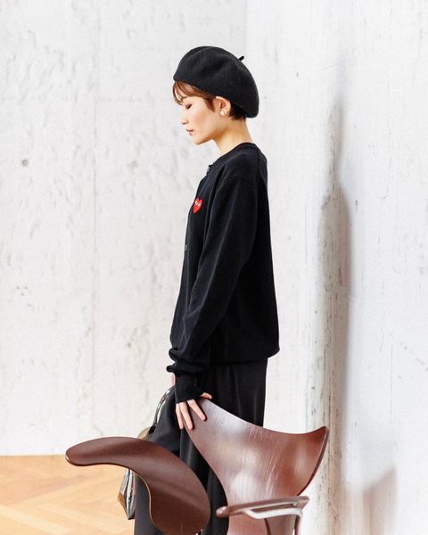 PLAY COMME des GARCONS 新作ROUND NECK CARDIGAN stlye.2025.2.12