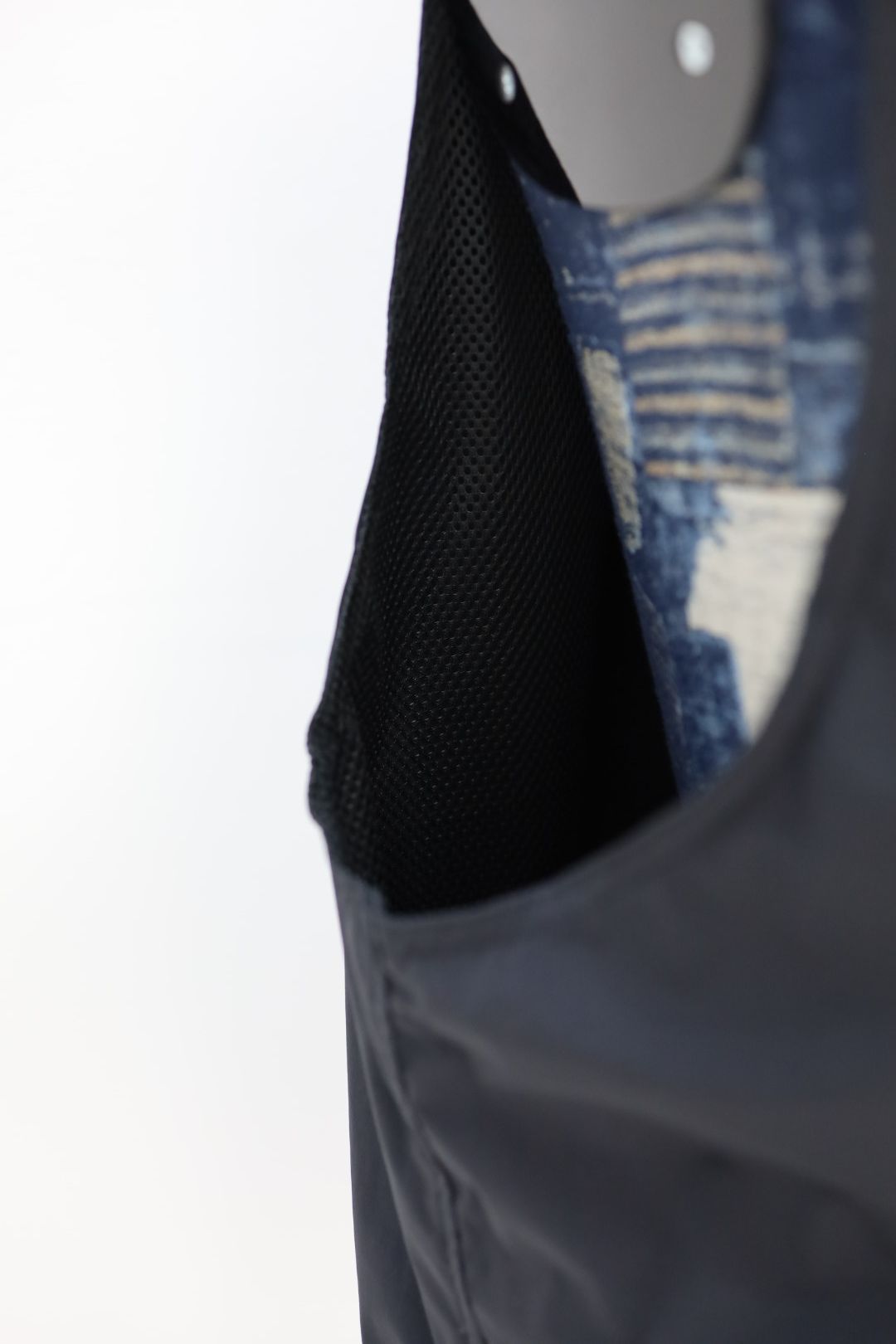 イズネス 26SS Technical Ventilation Vest(26SS_31_1007AWVEST01)BLACK☆新作発売！