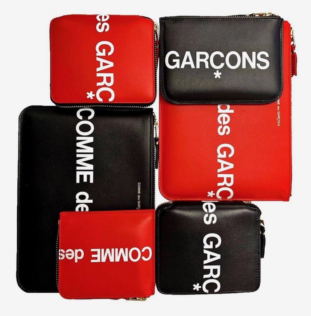Wallet COMME des GARCONS「ロゴウォレット」
