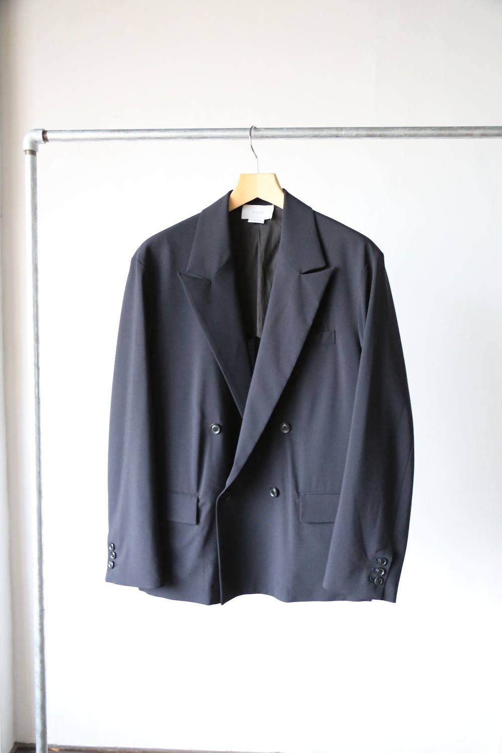 DOWNSIZING DOUBLE BREASTED JACKET