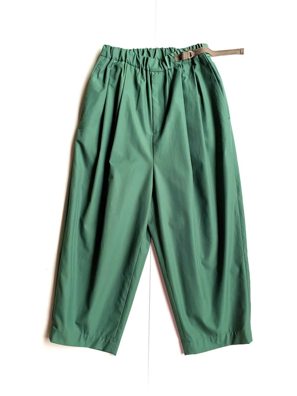 Dulcamara 春の新定番「チノチノタックワイドパンツ」