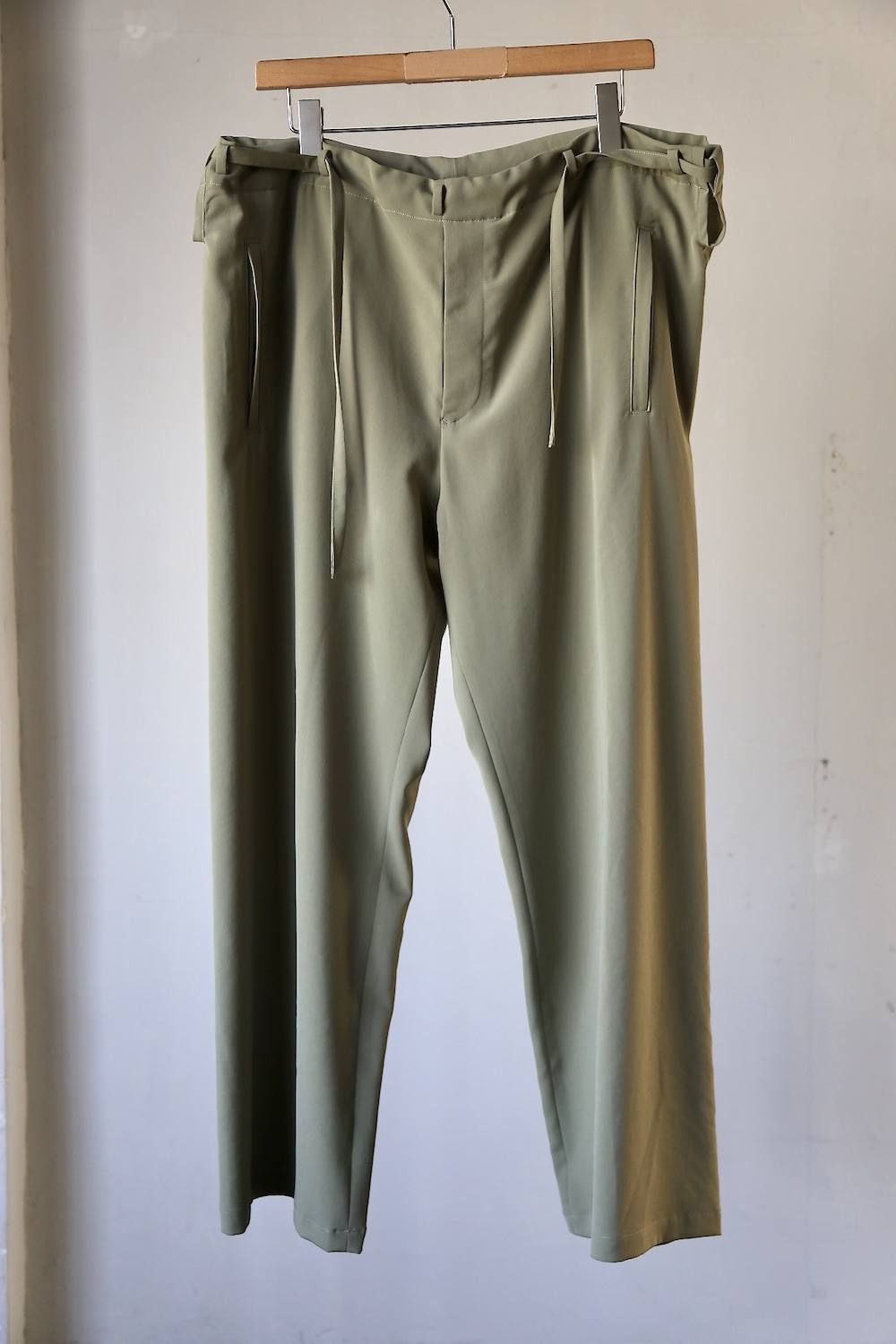 YOKE「FREE EASY PANTS」3月7日土曜日発売 | mark