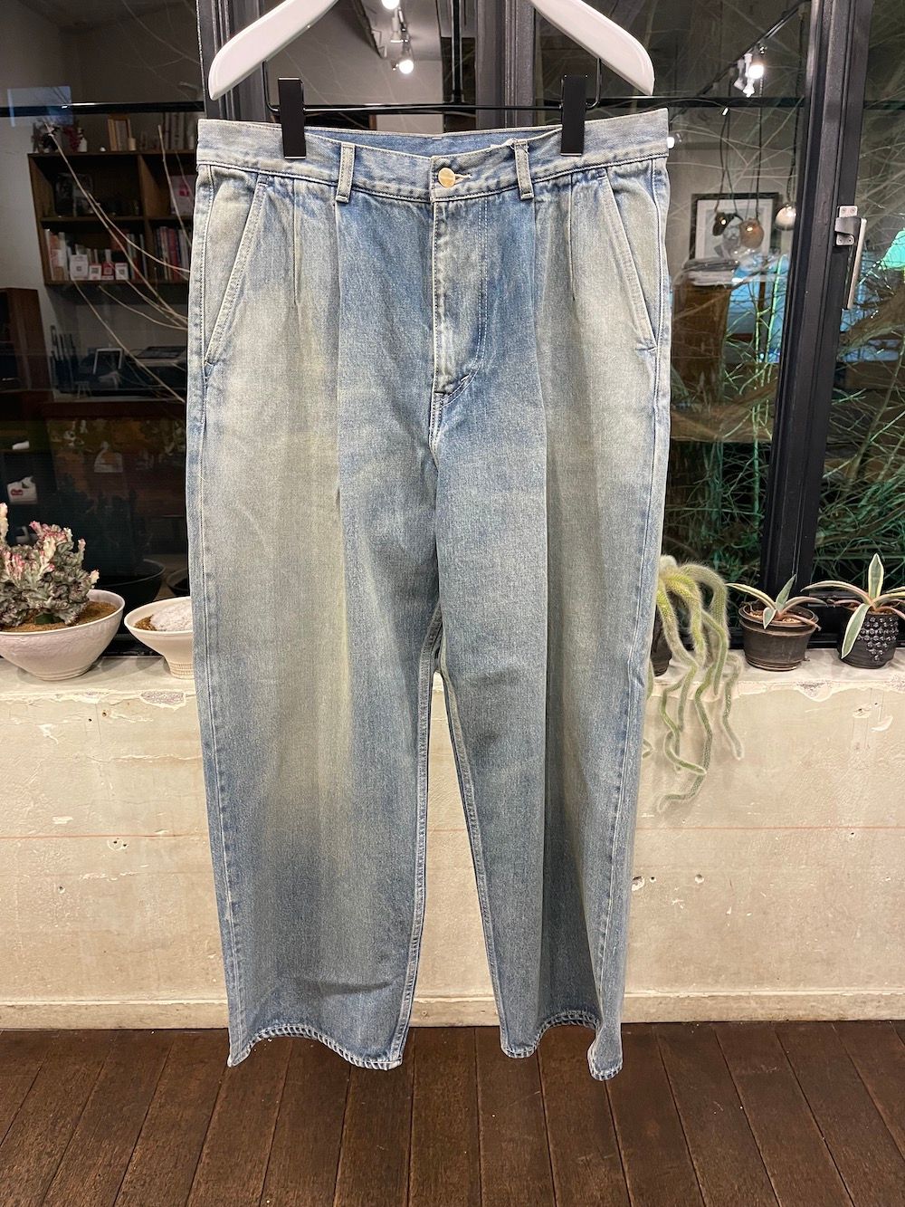 Graphpaper - グラフペーパー23SS Selvage Denim Two Tuck Pants(GU231