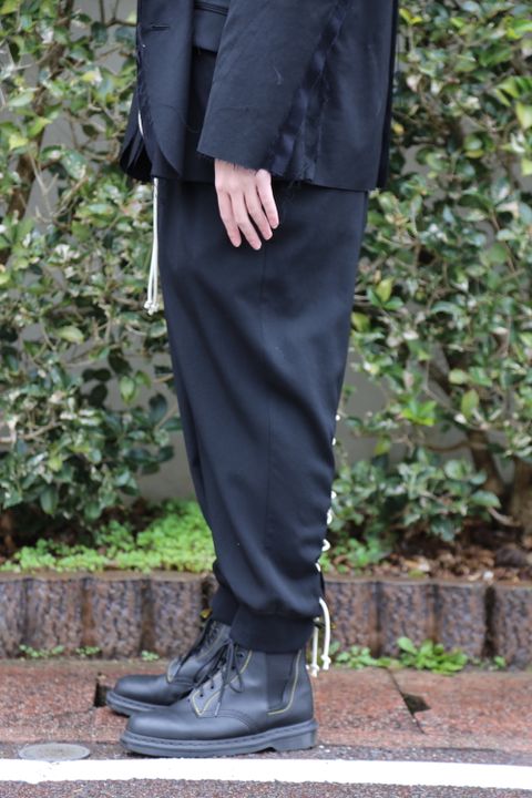 yohji yamamoto W-ヒモ開きレースアップパンツ(HD-P56-100) style.2021.1.24.