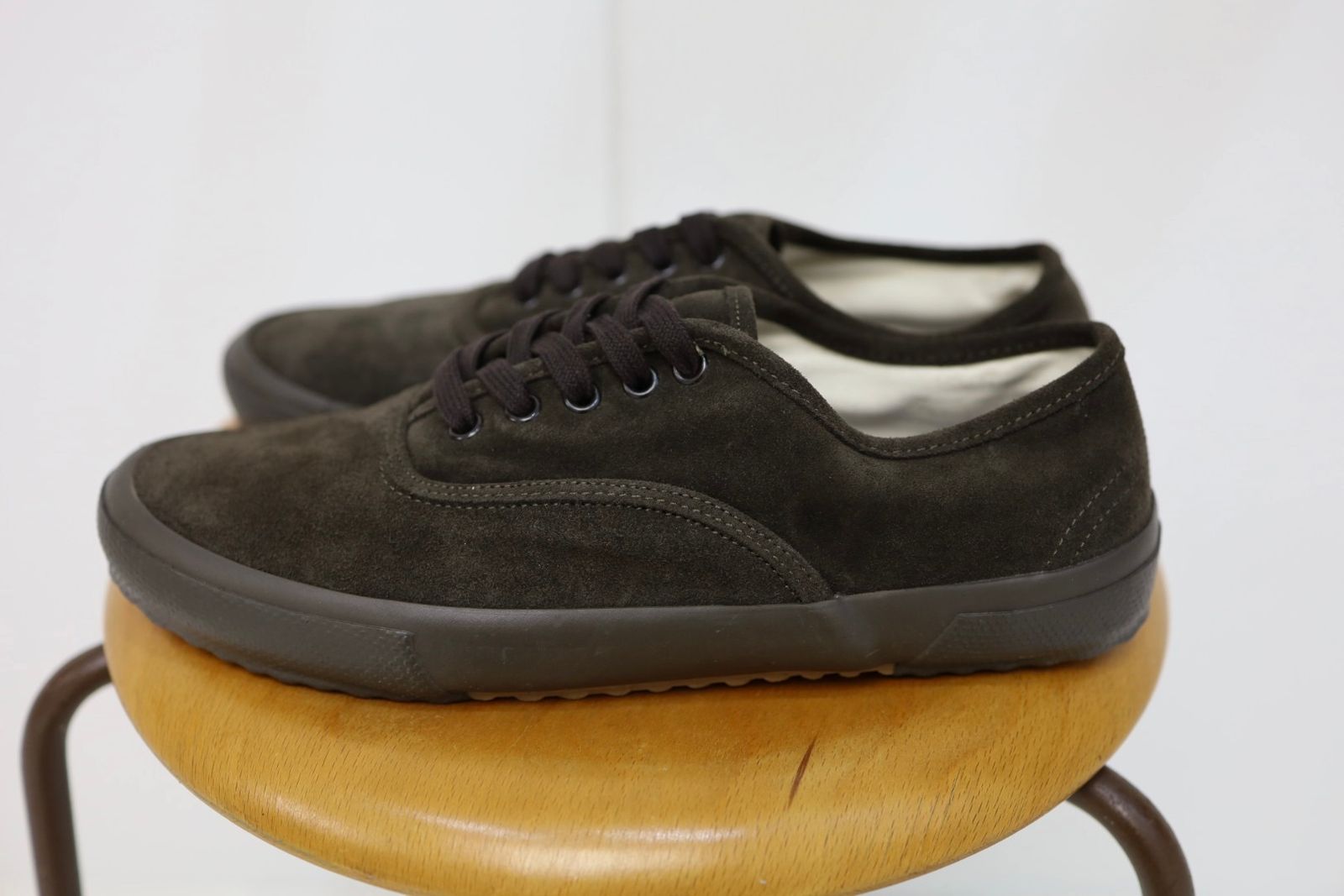 グラフペーパー 26SS REPRODUCTION OF FOUND for GP US NAVY MILITARY TRAINER(GU261-90501)BROWN