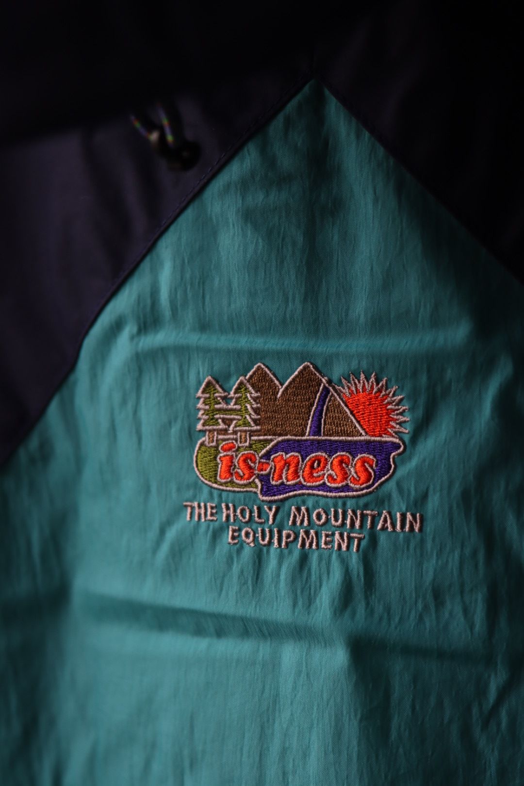 イズネス23SS マウンテンパーカー THM ANNAPURNA MOUNTAIN JACKET(1005SSJK01)PURPLE x BLUE