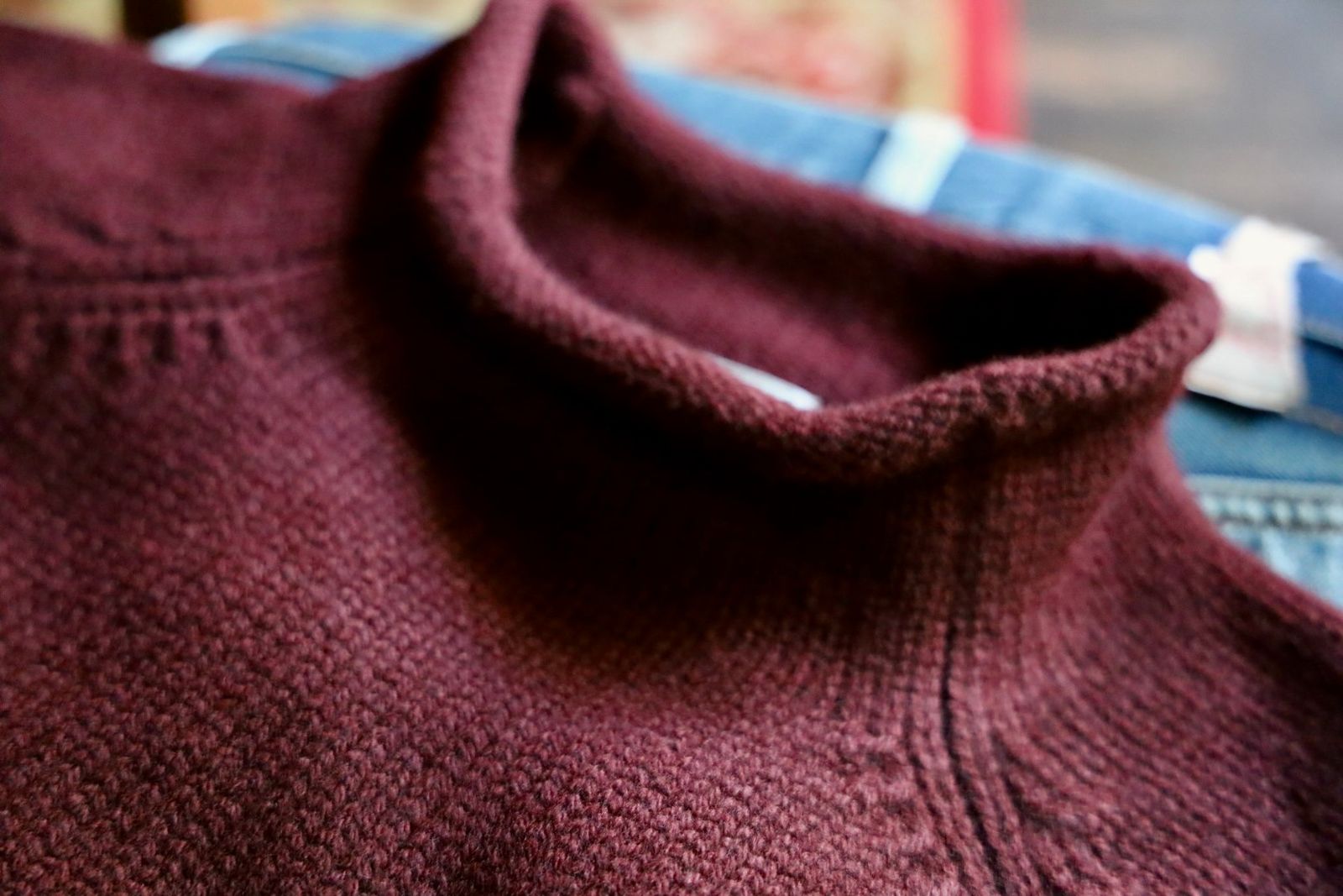 アプレッセ Roll Neck Sweater(24AAP-03-08K)BURGUNDY