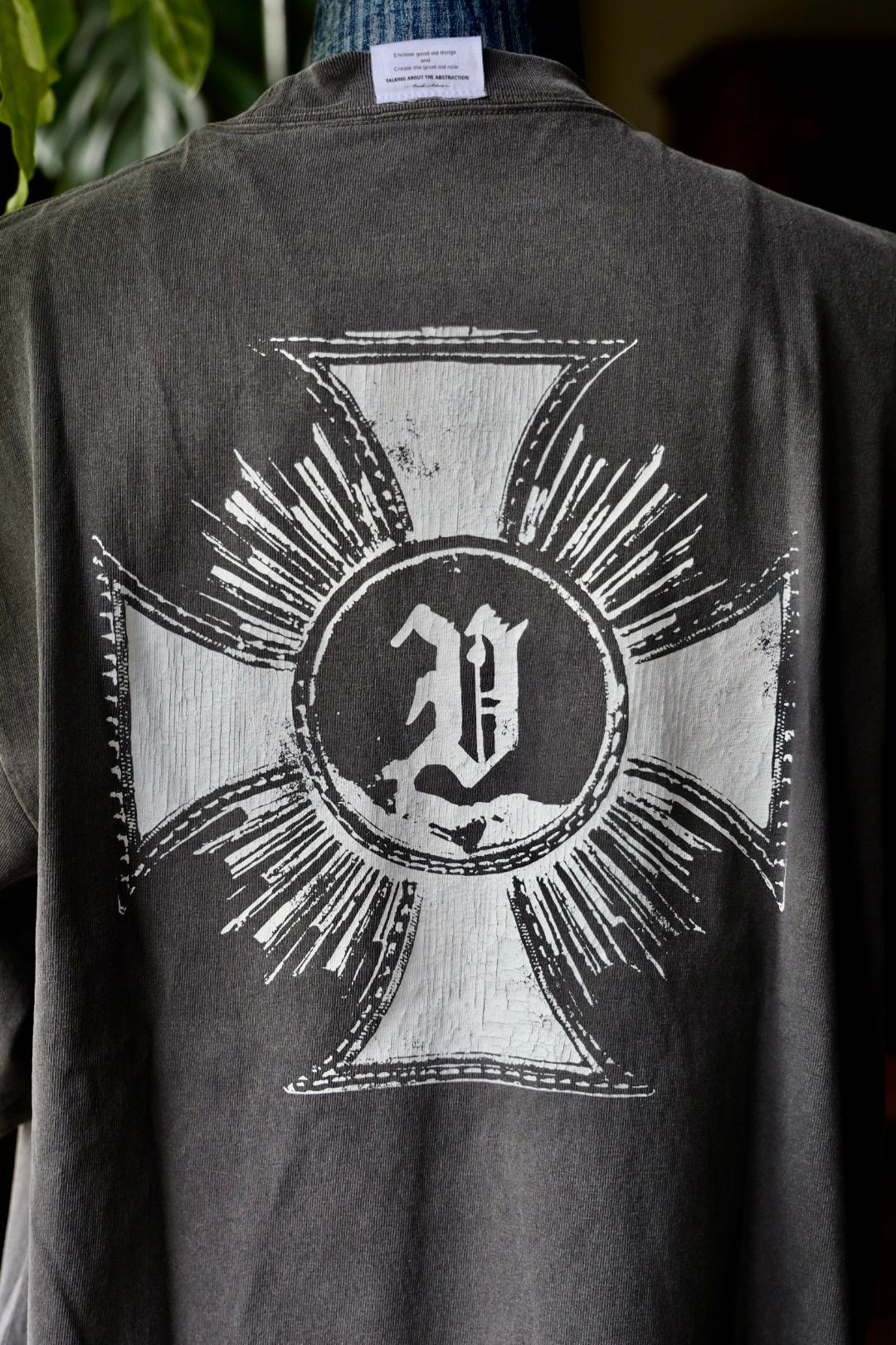 トーキングアバウト ジ アブストラクション 25AW CROSS NECKLACE TEE(2526AW-T-005)☆新作発売！