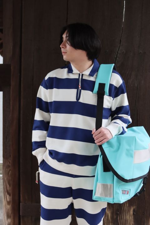 UNIVERSAL PRODUCTS 新作GIMME FIVE HALF ZIP BORDER SWEAT style.2022.1.23
