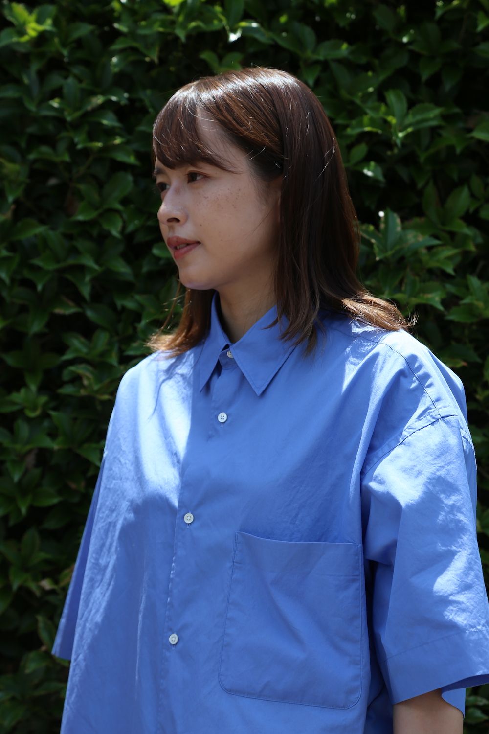 Graphpaper Broad Oversized S/S Regular Collar Shirt(GM212-50625B) style. 2021.05.30.