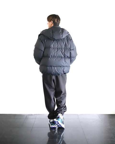 FreshService フレッシュサービス DOWN FABRIC TWO TUCK TRACK PANTSスタイル