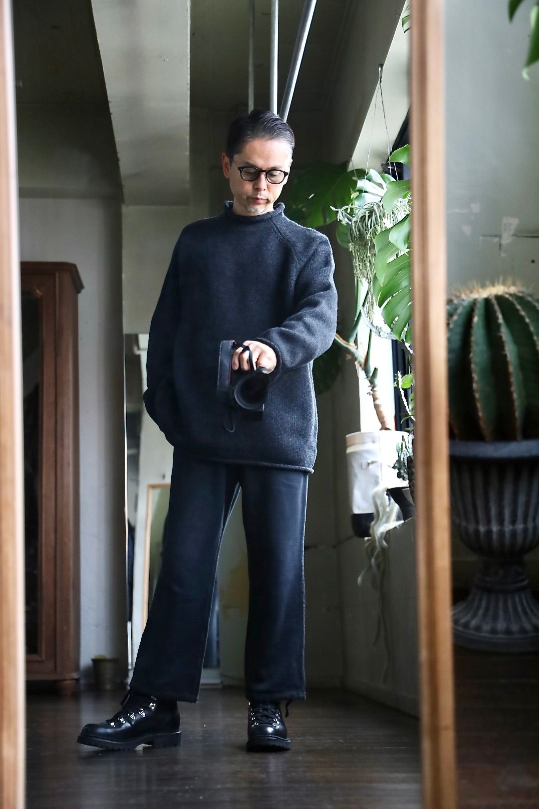 A.PRESSE Roll Neck Sweaterスタイル.2025.1.8.