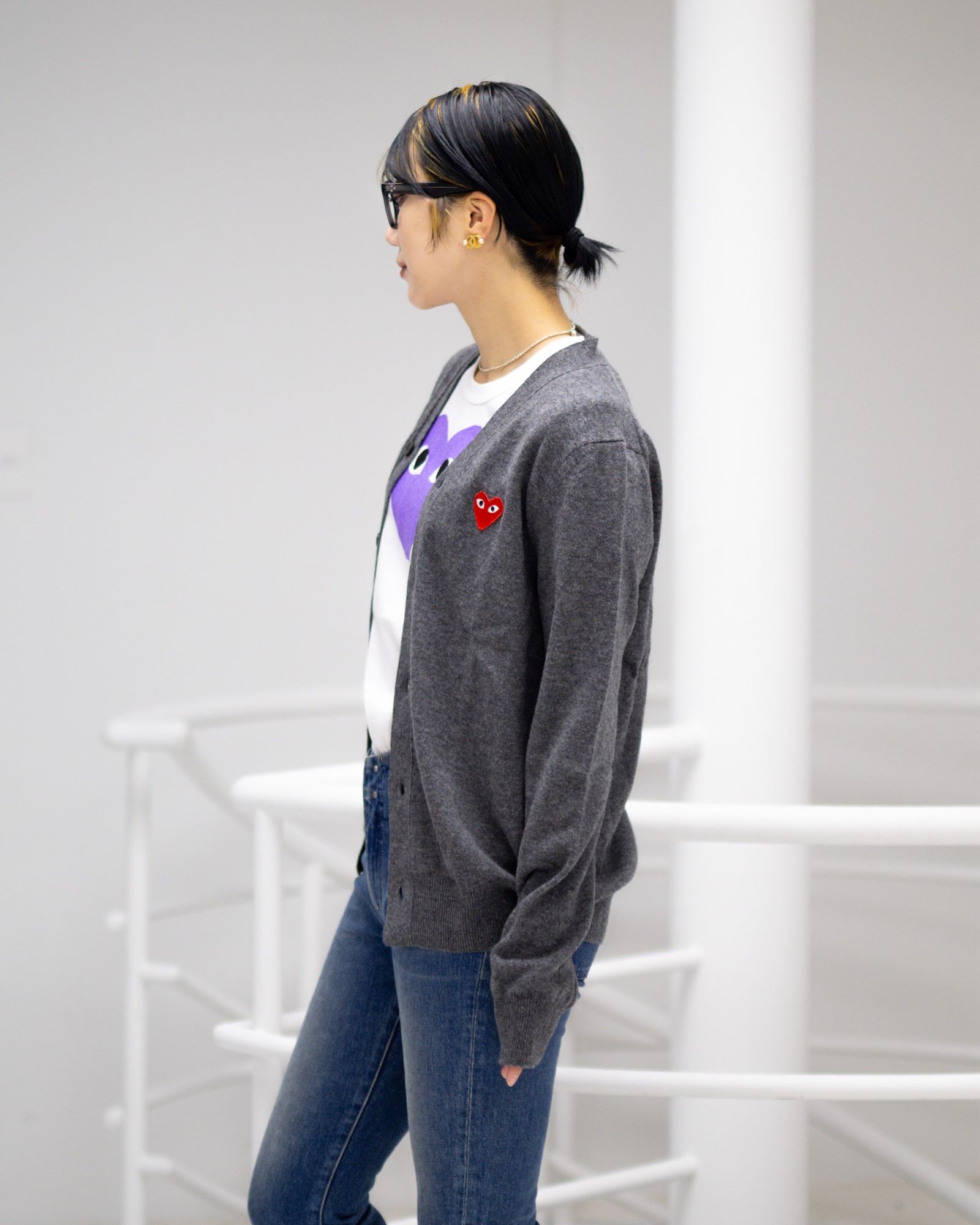 PLAY COMME des GARCONS V-NECK CARDIGAN style.2025.11.12